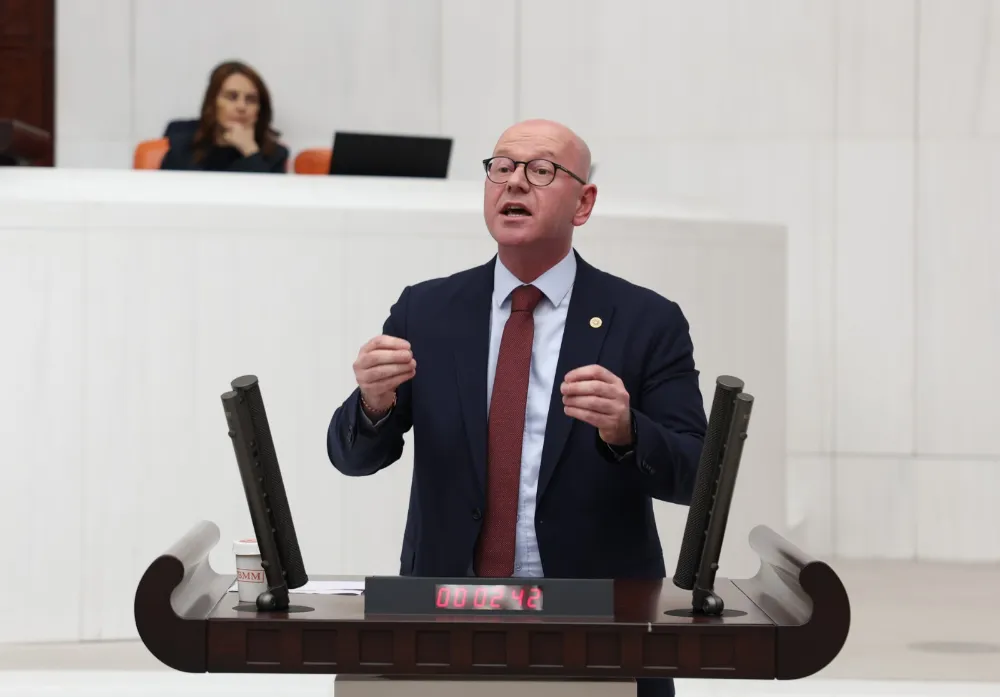 CHP BALIKESİR MİLLETVEKİLİ SERKAN SARI’DAN ZİRAİ DON FELAKETİ TEPKİSİ: “ZİRAİ DON KADER DEĞİLDİR, AKP İKTİDARININ İHMALKARLIĞININ BEDELİDİR”