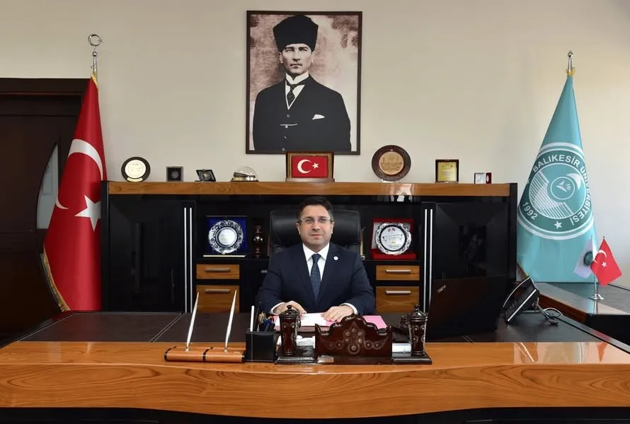 Balıkesir Uluslararası İlahiyat sempozyumuna ev sahipliği yaptı