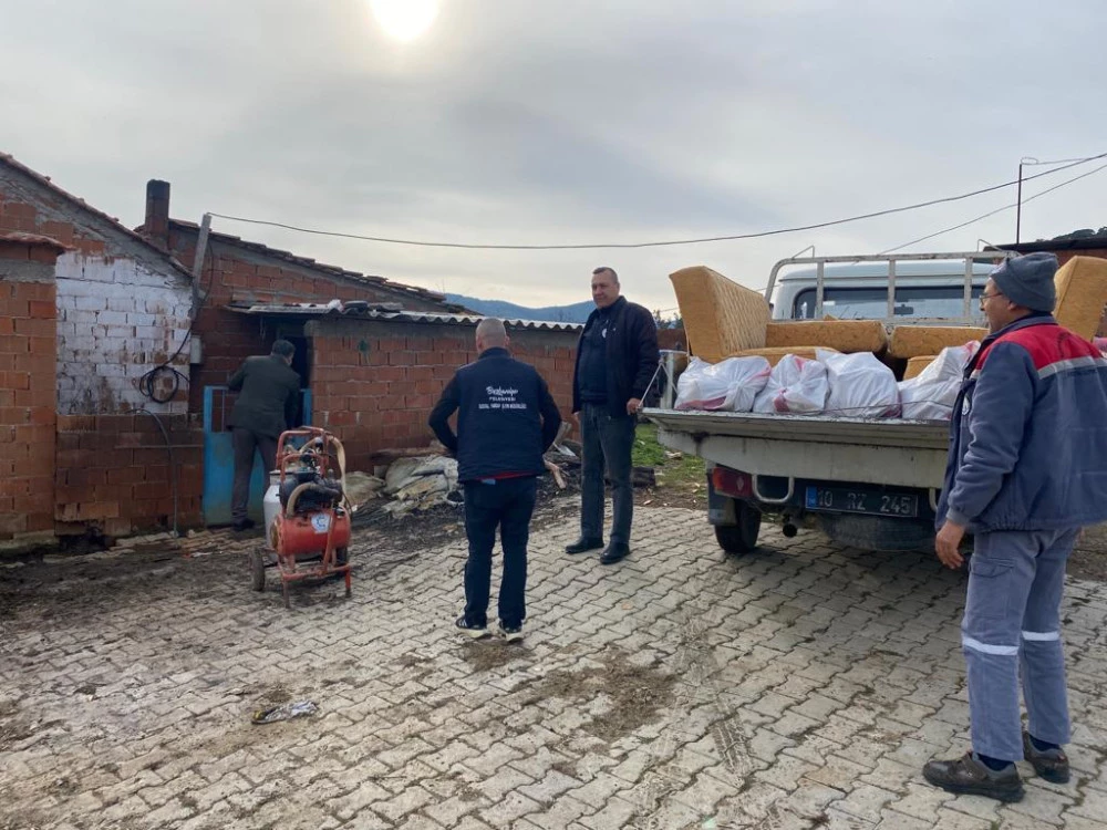 Başkan Deveciler: “Burhaniye’de Kimse Kimsesiz Değildir”