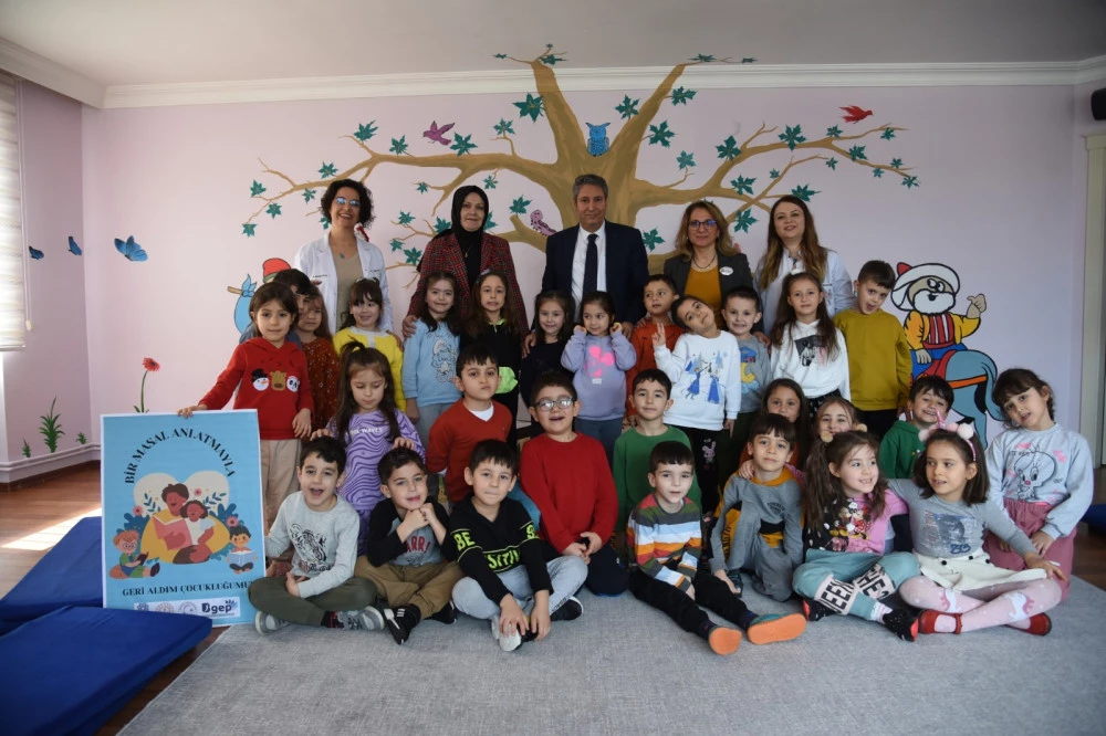 “Bir Masal Anlatmayla Geri Aldım Çocukluğumu”